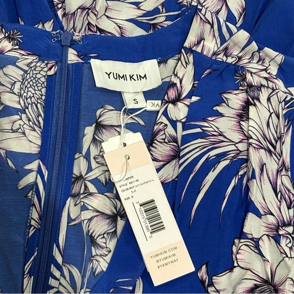 NWT! YUMI KIM Tahiti Sunrise Royal Blue Silk Floral Liz Romper Size Small - Picture 3 of 3